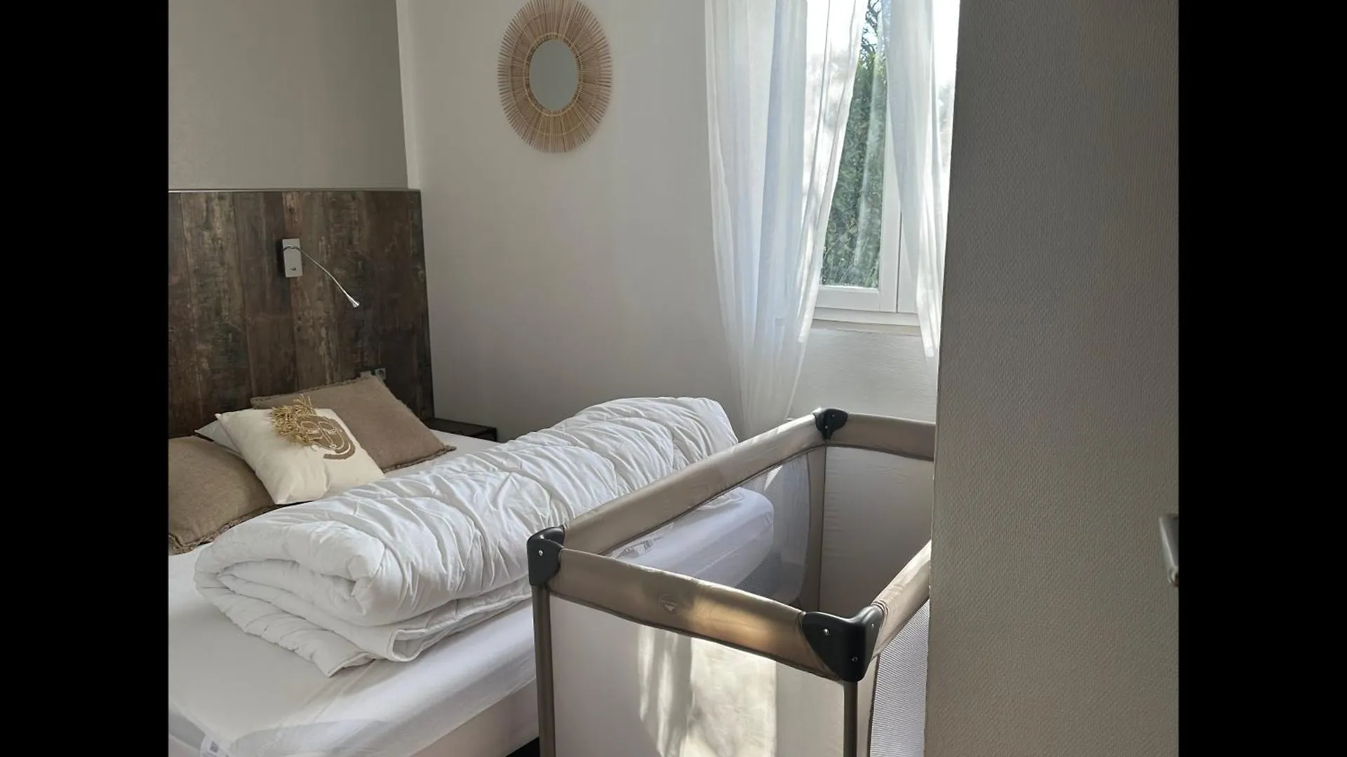 Lou Karo - Piscine Partagee - Parking Prive Villa Gordes Holiday home